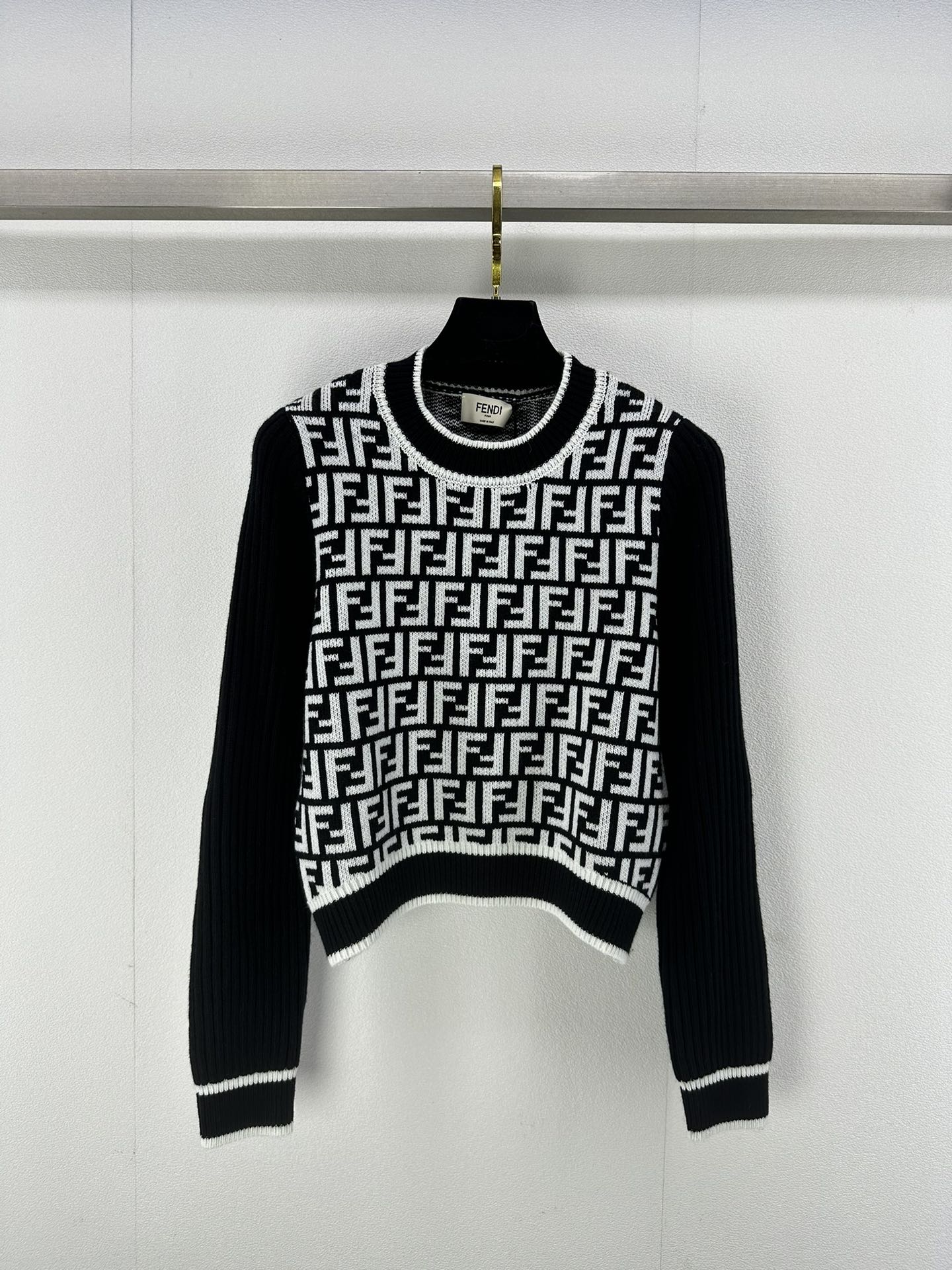 Fendi Sweaters Long Sleeved For Women #1264366