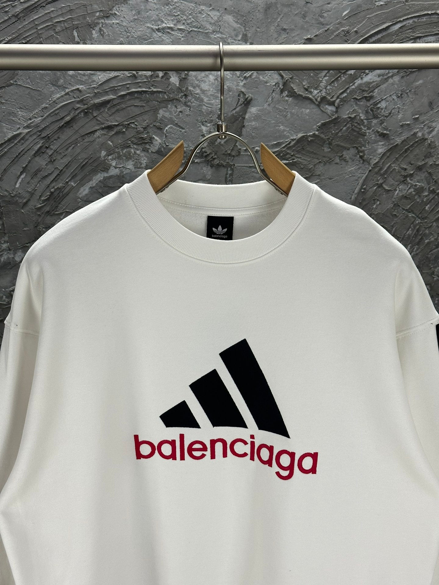 Balenciaga Hoodies Long Sleeved For Men #1266953