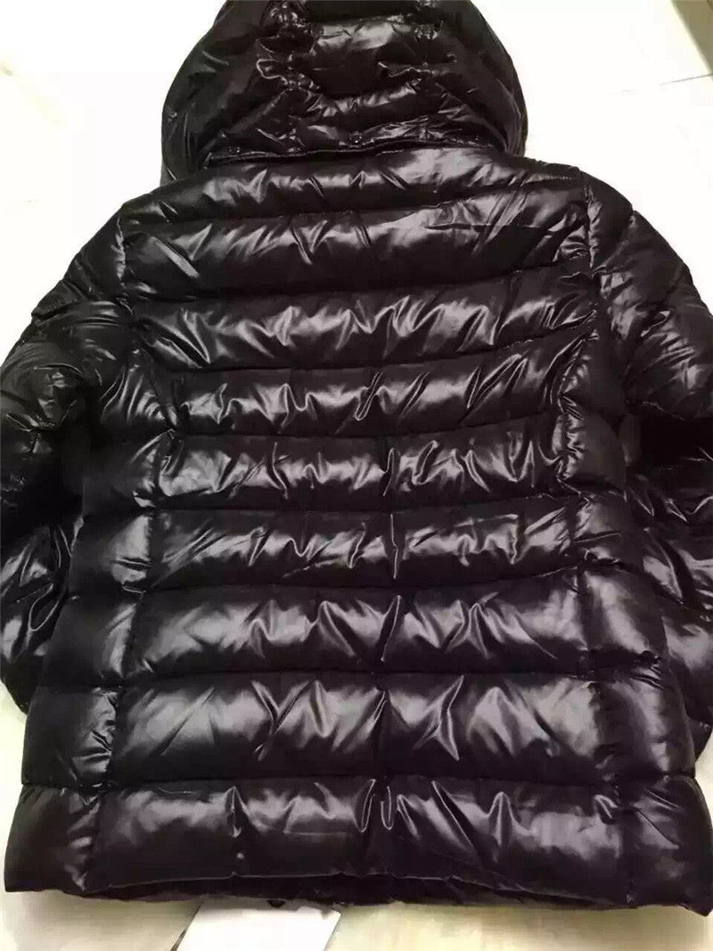 Moncler Down Feather Coat Long Sleeved For Women #338466