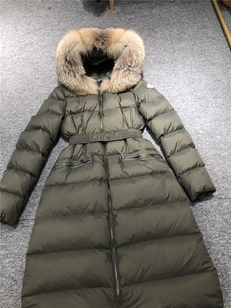 Moncler Down Feather Coat Long Sleeved For Women #810814