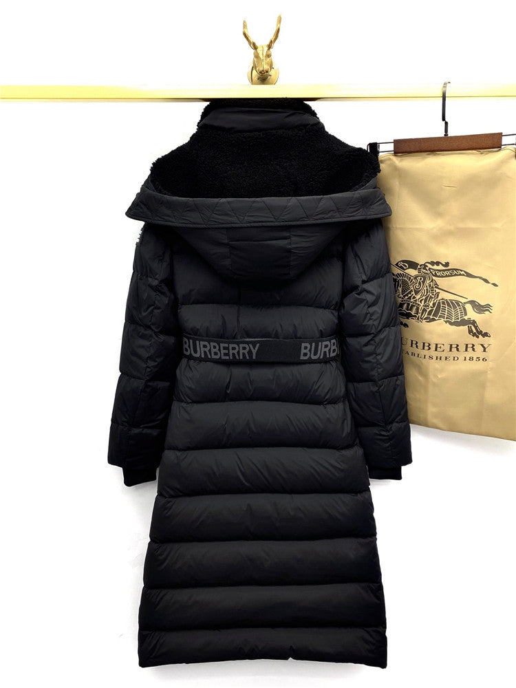 Burberry Down Feather Coat Long Sleeved For Women #818518